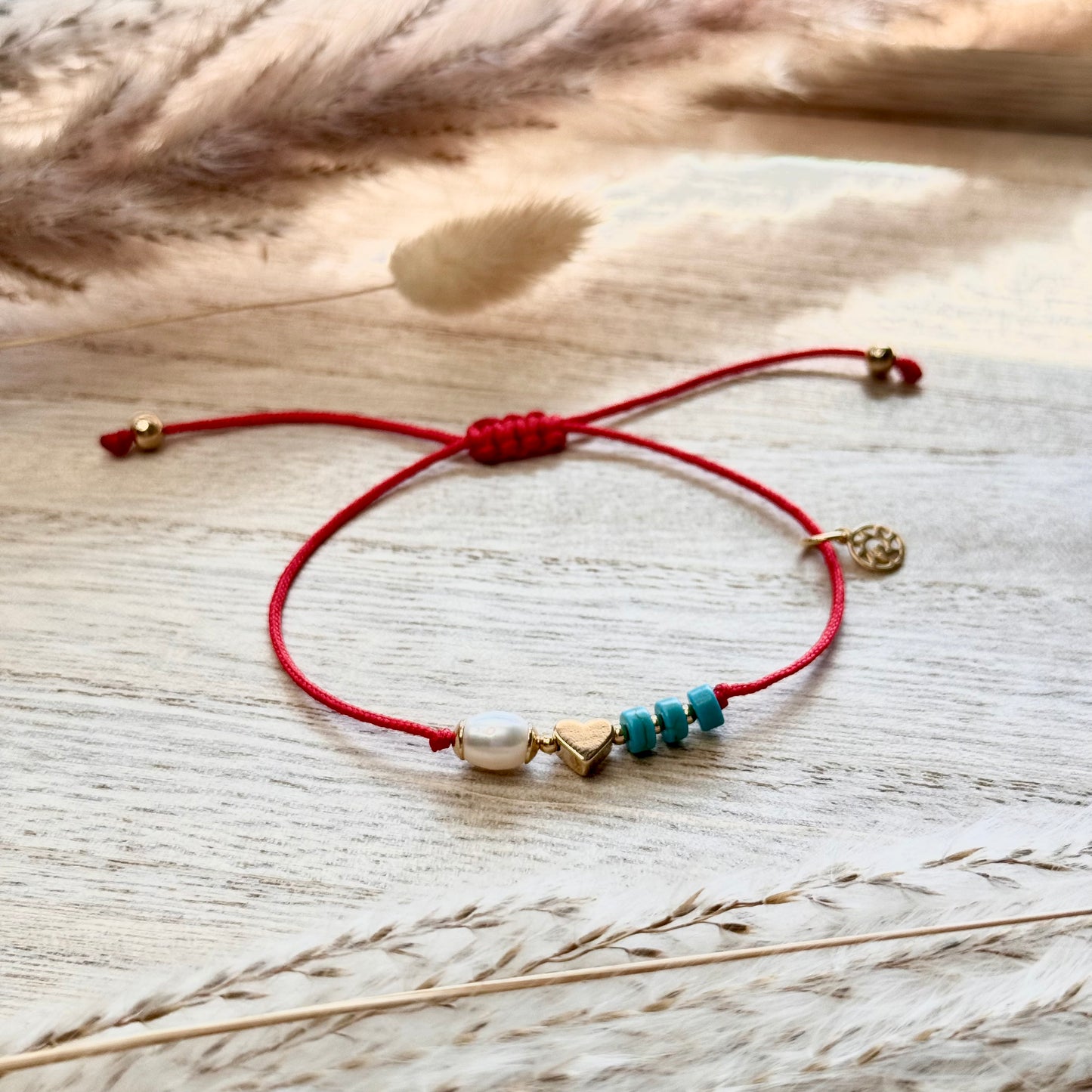 Adjustable Heart & Pearl Bracelet with Turquoises