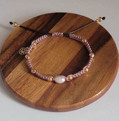 Adjustable Metallic Cord Bracelet with Pearl and Beads