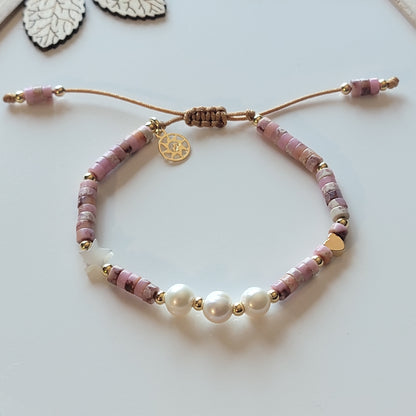 Bracelet with Nacre Star & Freshwater Pearls