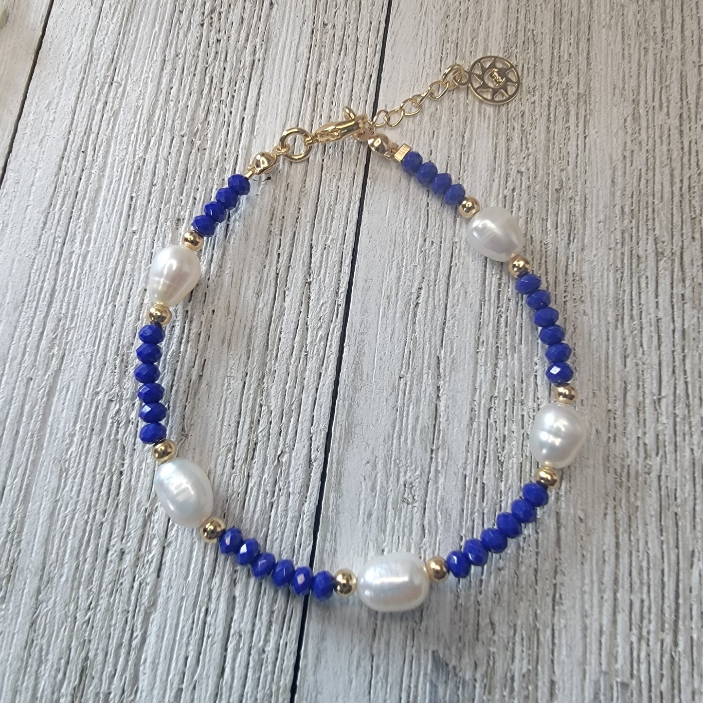 Pearl & Crystals Bracelet