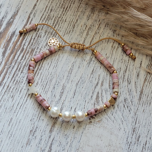 Bracelet with Nacre Star & Freshwater Pearls